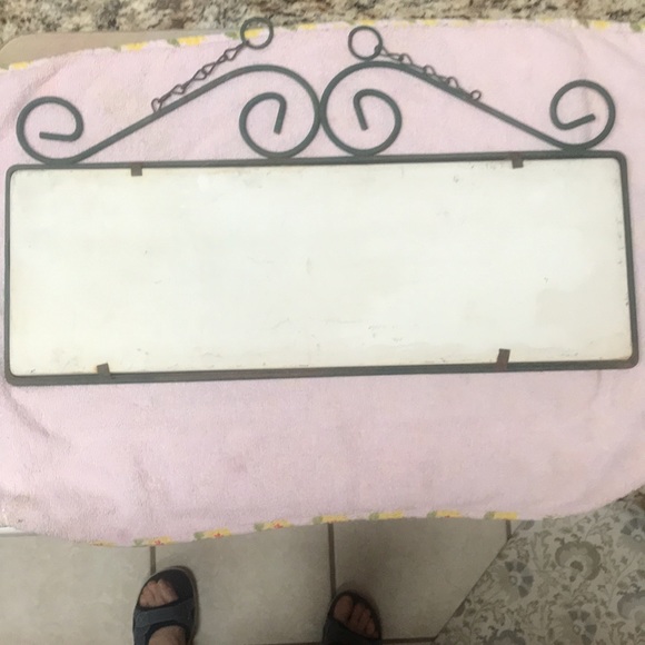 Ceramic & Metal Fruit Welcome Sign - Picture 10 of 16